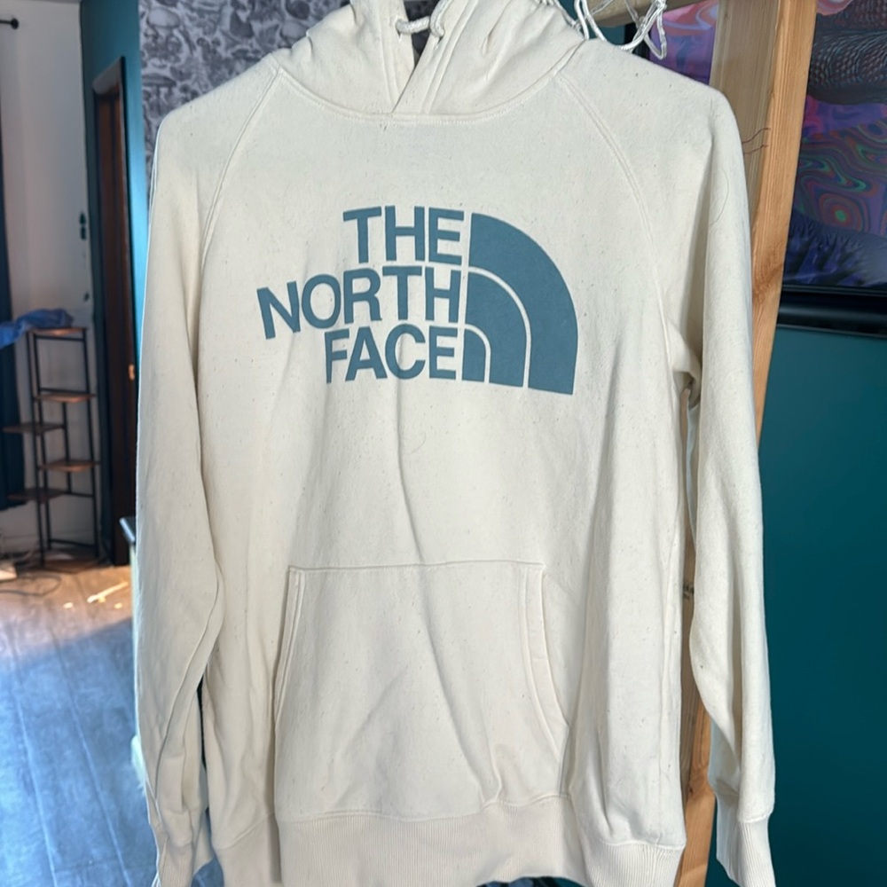 North Face Sweatshirt with hood